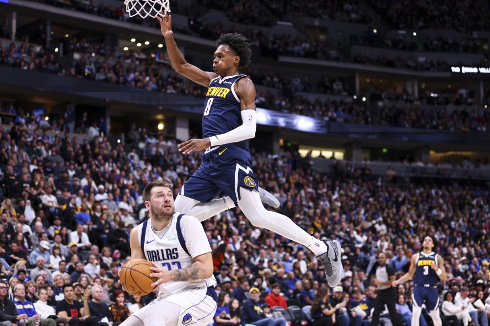 既是守门员 既是守门员