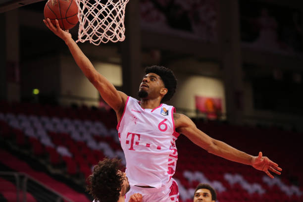 为无数追梦 为无数追梦